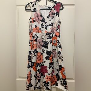 Ann Taylor V-neck, A-line Dress, SZ 6